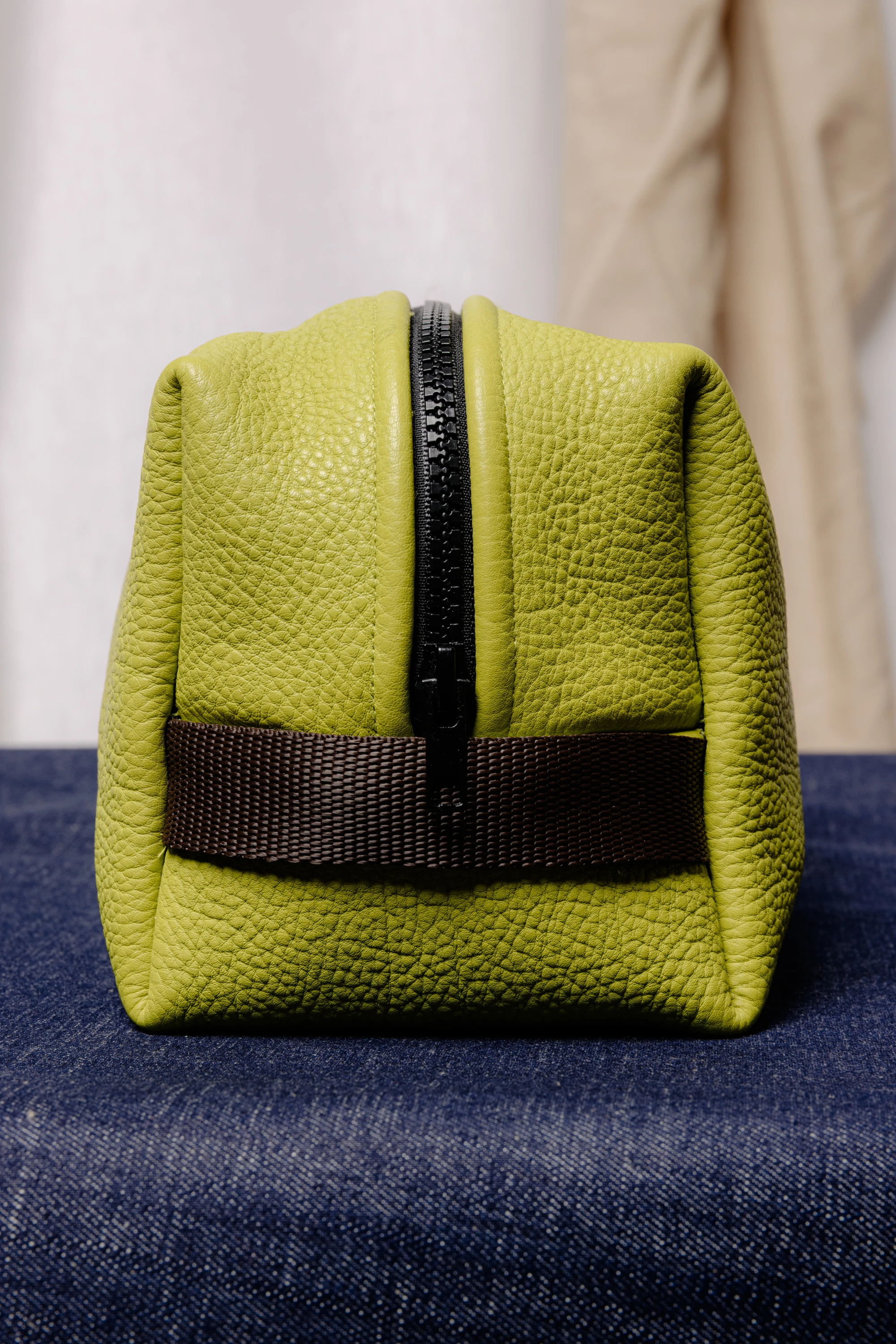FLIXBUS POUCH DAVE QUADRATA