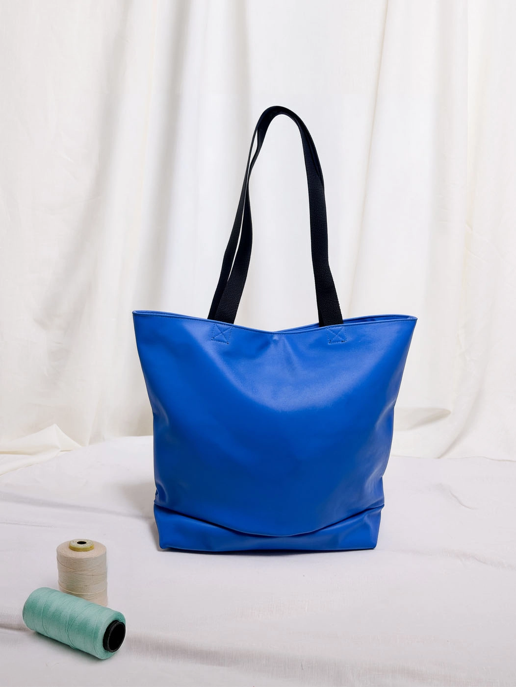 Shopping bag in pelle Avena